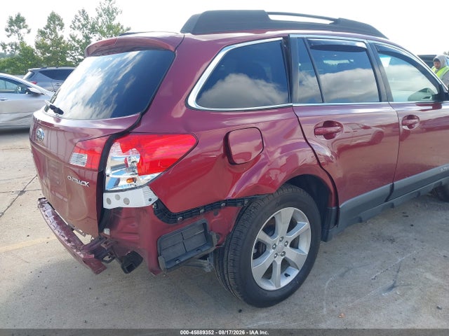 45889352 :رقم المزاد ، 4S4BRCCC3D3260852 vin ، 2013 Subaru Outback 2.5i Premium مزاد بيع