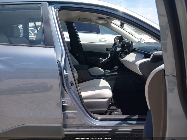2026 Toyota Corolla Cross L მანქანა იყიდება აუქციონზე, vin: 7MUAAAAG7TV181687, აუქციონის ნომერი: 45889368