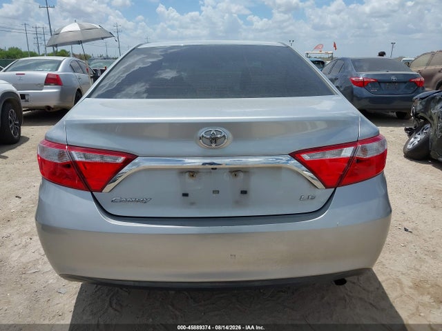 2016 Toyota Camry Le მანქანა იყიდება აუქციონზე, vin: 4T4BF1FK2GR533610, აუქციონის ნომერი: 45889374