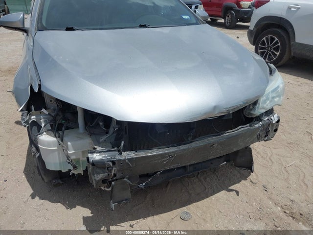2016 Toyota Camry Le მანქანა იყიდება აუქციონზე, vin: 4T4BF1FK2GR533610, აუქციონის ნომერი: 45889374
