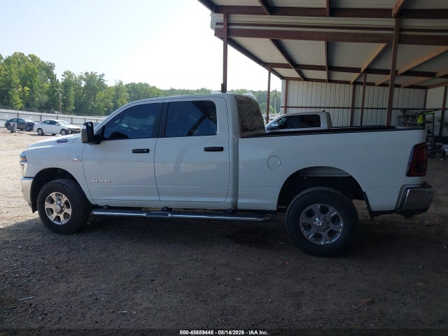 2026 Ram 2500 Big Horn  4x4 6'4 Box მანქანა იყიდება აუქციონზე, vin: 3C6UR5DL0TG259328, აუქციონის ნომერი: 45889448