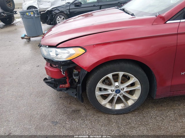 2019 Ford Fusion Hybrid Se მანქანა იყიდება აუქციონზე, vin: 3FA6P0LU5KR242411, აუქციონის ნომერი: 45889509
