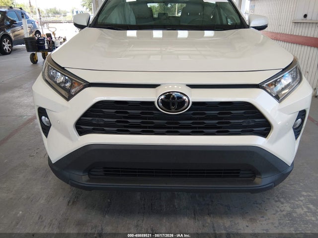 45889521 :رقم المزاد ، 2T3C1RFV0MW183807 vin ، 2021 Toyota Rav4 Xle Premium مزاد بيع
