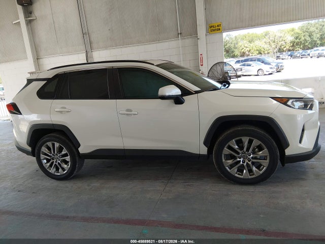 45889521 :رقم المزاد ، 2T3C1RFV0MW183807 vin ، 2021 Toyota Rav4 Xle Premium مزاد بيع