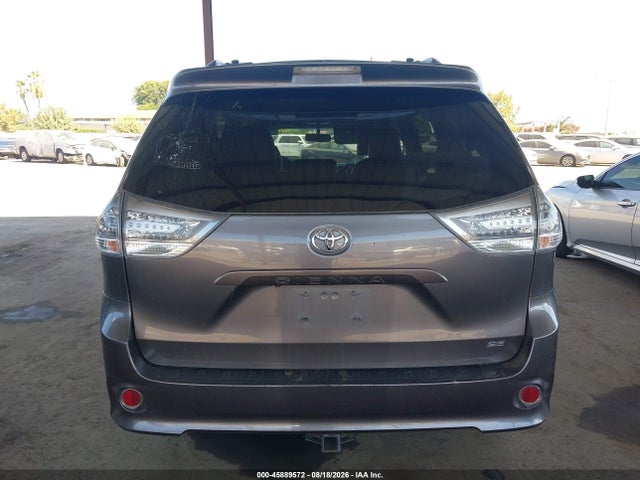 5TDXK3DC9FS641703 Toyota Sienna Se 8 Passenger