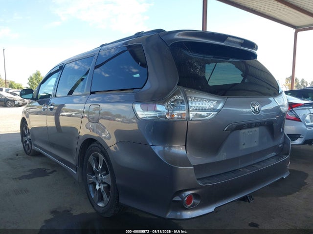 5TDXK3DC9FS641703 Toyota Sienna Se 8 Passenger