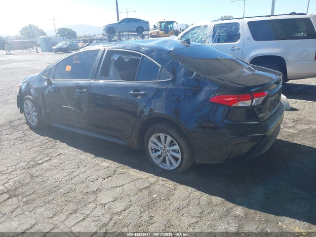 Toyota COROLLA LE 2026 5YFB4MDE1TP360690 Image 3