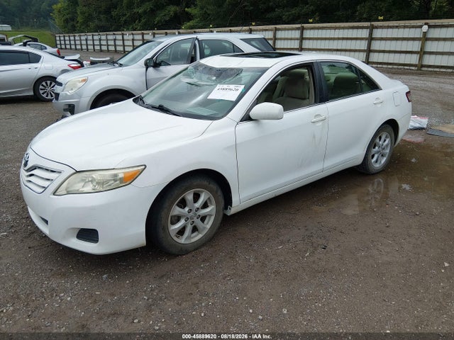 2010 Toyota Camry Le მანქანა იყიდება აუქციონზე, vin: 4T1BF3EK9AU522568, აუქციონის ნომერი: 45889620