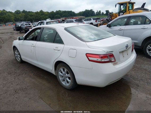 2010 Toyota Camry Le მანქანა იყიდება აუქციონზე, vin: 4T1BF3EK9AU522568, აუქციონის ნომერი: 45889620