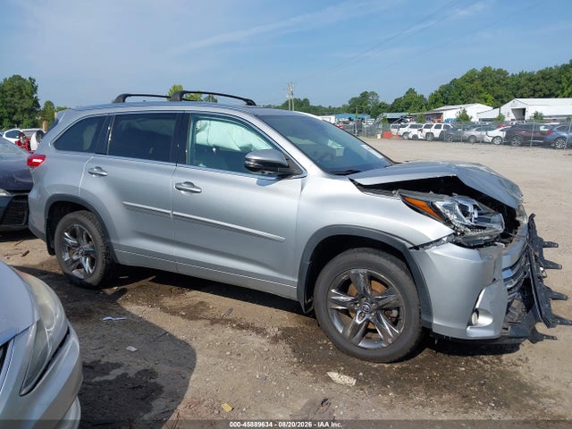 Toyota Highlander Limited Platinum 2018 5TDDZRFH9JS823310 Image 12