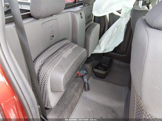 Nissan Frontier Sv 2015 1N6AD0CW8FN732927 Image 8