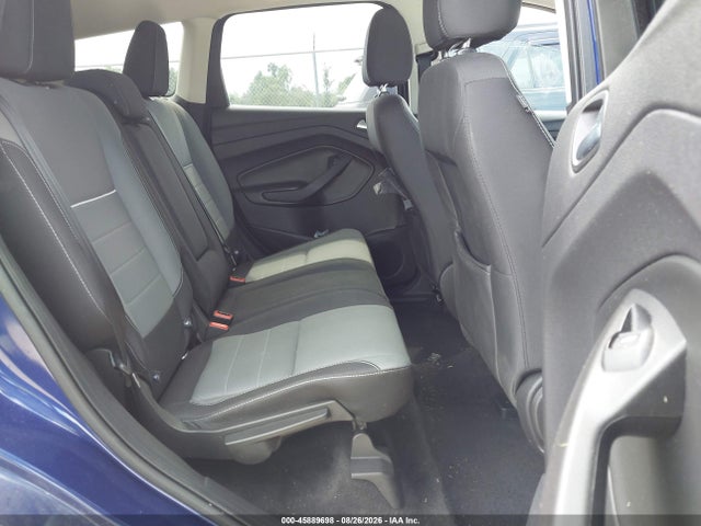 Продаж на аукціоні авто 2015 Ford Escape Se, vin: 1FMCU9GX2FUC76797, номер лоту: 45889698
