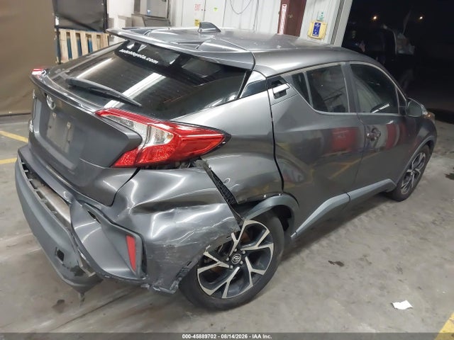 Toyota C-HR XLE 2019 JTNKHMBX1K1018020 Image 4