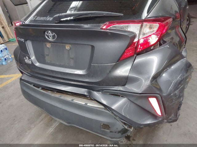 Toyota C-HR XLE 2019 JTNKHMBX1K1018020 Image 6