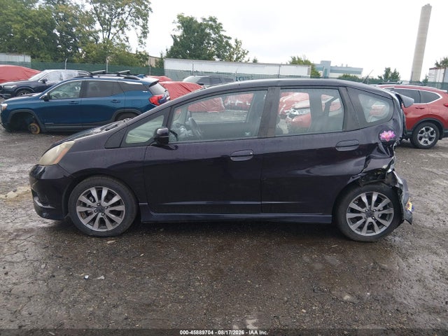 Продажа на аукционе авто 2013 Honda Fit Sport, vin: JHMGE8G56DC038755, номер лота: 45889704