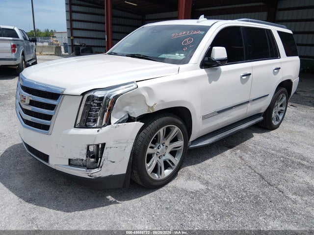 Продаж на аукціоні авто 2015 Cadillac Escalade Luxury, vin: 1GYS3MKJ0FR664939, номер лоту: 45889722