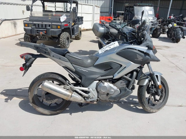 45889769 :رقم المزاد ، JH2RC6350CK002064 vin ، 2012 Honda Nc700x مزاد بيع