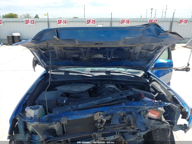 Auction sale of the 2016 Toyota Tacoma Sr5 V6, vin: 5TFAZ5CN9GX019047, lot number: 45889803