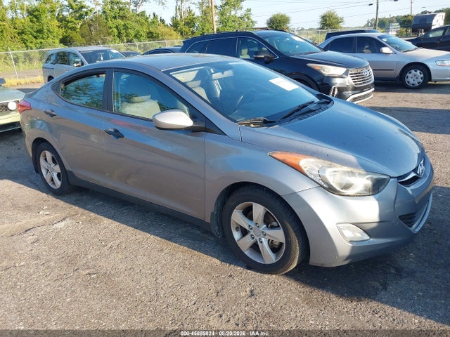 Aukcja sprzedaży 2013 Hyundai Elantra Gls/limited, vin: KMHDH4AE8DU634615, numer aukcji: 45889824