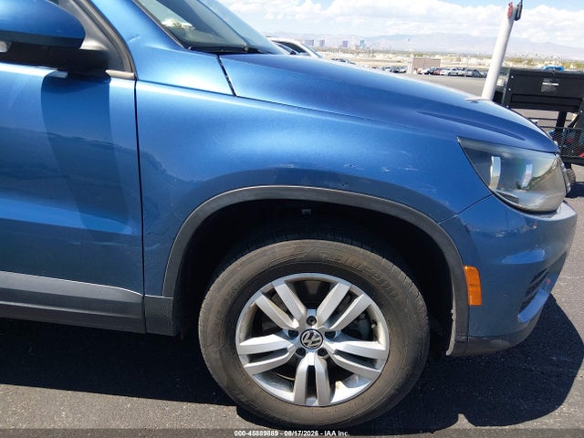 Продаж на аукціоні авто 2017 Volkswagen Tiguan 2.0t/2.0t S, vin: WVGBV7AX4HK026661, номер лоту: 45889889