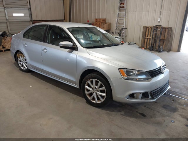 2011 Volkswagen Jetta 2.5l Se მანქანა იყიდება აუქციონზე, vin: 3VWDX7AJ0BM330330, აუქციონის ნომერი: 45889890