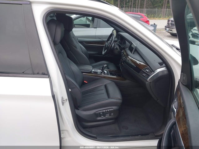 Продаж на аукціоні авто 2017 Bmw X5 Xdrive35i, vin: 5UXKR0C31H0X77978, номер лоту: 45889891