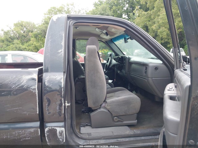 Продажа на аукционе авто 2005 Chevrolet Silverado 1500 Ls, vin: 1GCEC14T95Z332108, номер лота: 45889925