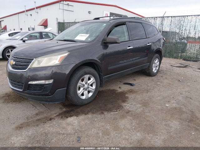 Chevrolet Traverse Ls 2015 1GNKRFED5FJ248199 Image 2