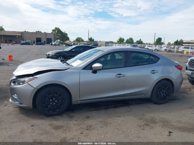 Продажа на аукционе авто 2015 Mazda Mazda3 I Sport, vin: 3MZBM1U78FM175920, номер лота: 45889934