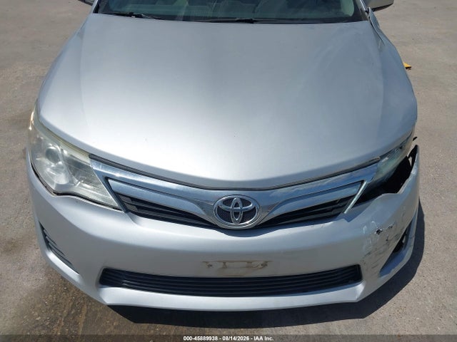 45889938 :رقم المزاد ، 4T4BF1FK6ER380551 vin ، 2014 Toyota Camry Le مزاد بيع
