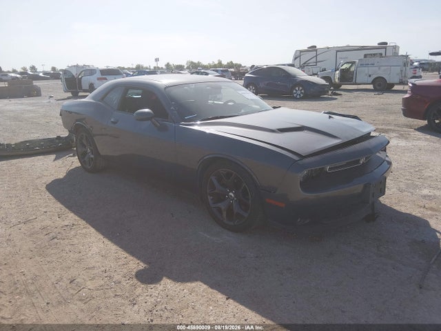 Продаж на аукціоні авто 2018 Dodge Challenger Sxt Plus, vin: 2C3CDZAG5JH231804, номер лоту: 45890009
