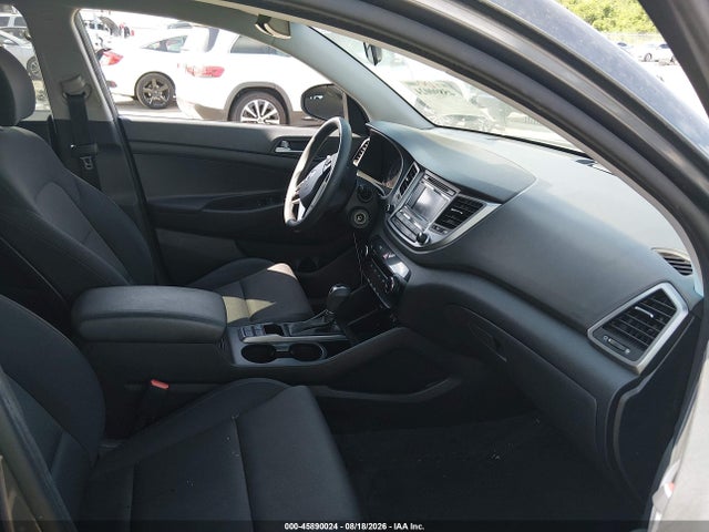 Продажа на аукционе авто 2017 Hyundai Tucson Se, vin: KM8J23A44HU402444, номер лота: 45890024