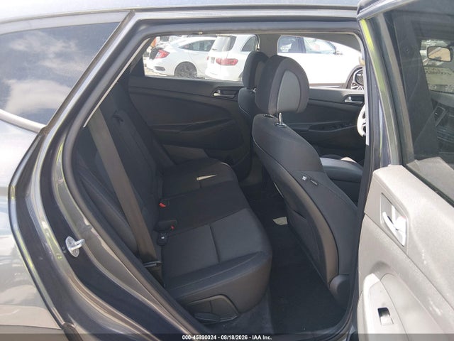 Продажа на аукционе авто 2017 Hyundai Tucson Se, vin: KM8J23A44HU402444, номер лота: 45890024
