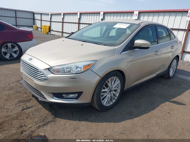 1FADP3J29HL288292 Ford Focus Titanium
