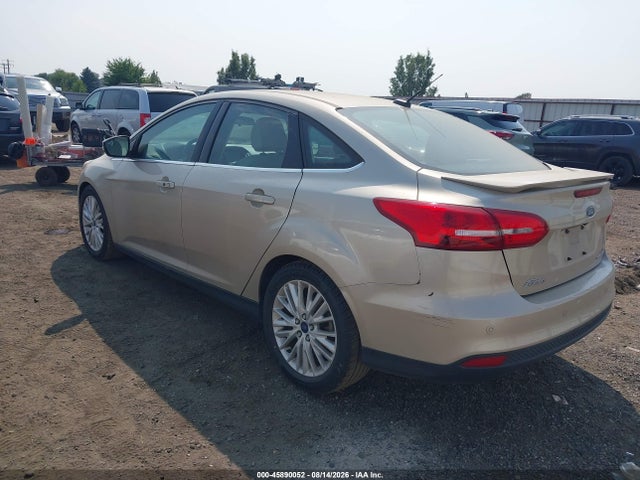 1FADP3J29HL288292 Ford Focus Titanium