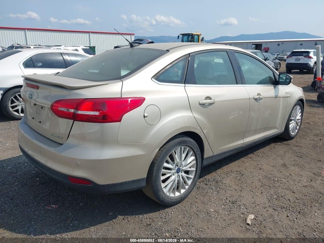 1FADP3J29HL288292 Ford Focus Titanium