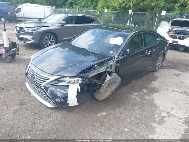 45890056 :رقم المزاد ، JTHBW1GG3H2142793 vin ، 2017 Lexus Es 300h مزاد بيع