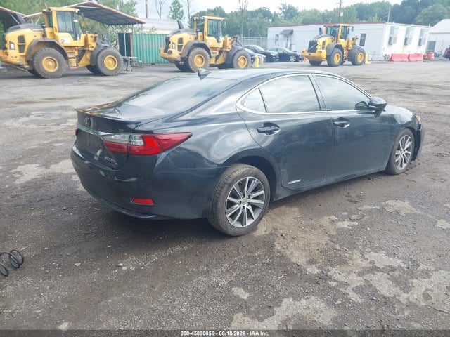 45890056 :رقم المزاد ، JTHBW1GG3H2142793 vin ، 2017 Lexus Es 300h مزاد بيع