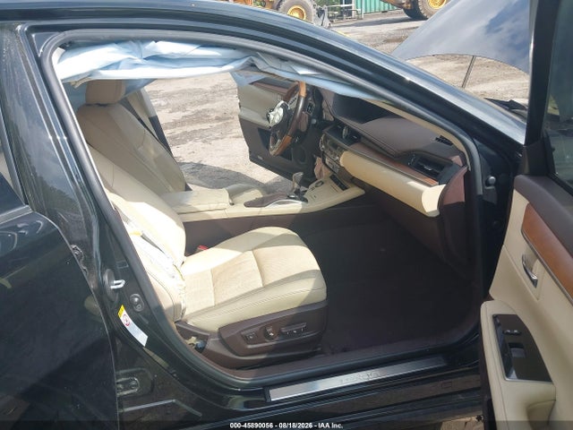 45890056 :رقم المزاد ، JTHBW1GG3H2142793 vin ، 2017 Lexus Es 300h مزاد بيع