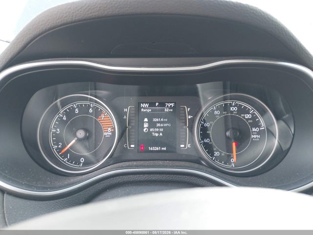 45890061 :رقم المزاد ، 1C4PJLLX5KD429233 vin ، 2019 Jeep Cherokee Latitude Plus Fwd مزاد بيع