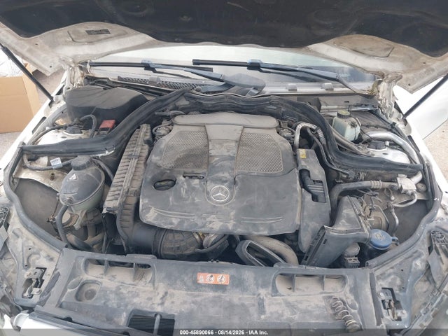 Продажа на аукционе авто 2013 Mercedes-benz C 300 Luxury 4matic/sport 4matic, vin: WDDGF8AB2DR293421, номер лота: 45890066