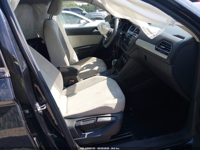 Продажа на аукционе авто 2019 Volkswagen Tiguan 2.0t S, vin: 3VV1B7AX8KM146943, номер лота: 45890102