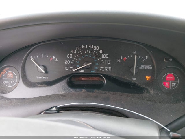 2002 Buick Century Custom მანქანა იყიდება აუქციონზე, vin: 2G4WS52J421276224, აუქციონის ნომერი: 45890110