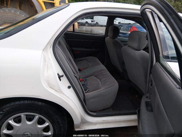 2002 Buick Century Custom მანქანა იყიდება აუქციონზე, vin: 2G4WS52J421276224, აუქციონის ნომერი: 45890110