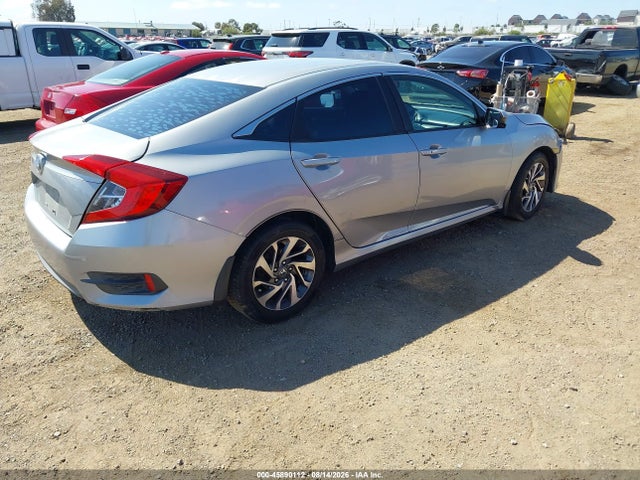 Продаж на аукціоні авто 2016 Honda Civic Ex, vin: 2HGFC2F7XGH552422, номер лоту: 45890112