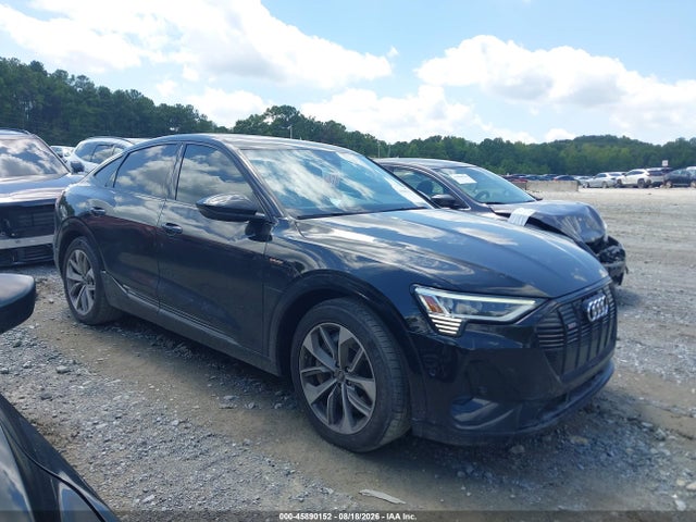 45890152 :رقم المزاد ، WA12AAGE6MB013580 vin ، 2021 Audi E-tron Sportback Premium Plus Quattro مزاد بيع