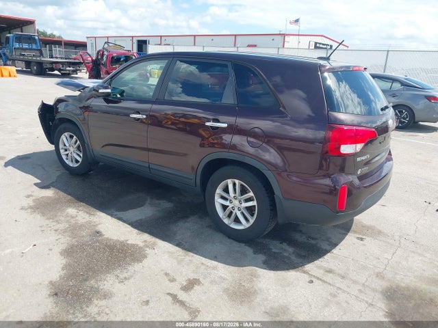 Auction sale of the 2014 Kia Sorento Lx, vin: 5XYKT3A64EG464382, lot number: 45890160