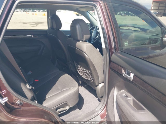 Auction sale of the 2014 Kia Sorento Lx, vin: 5XYKT3A64EG464382, lot number: 45890160