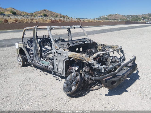 Jeep Wrangler Unlimited Sahara 4x4 2018 1C4HJXEN0JW201733 main image