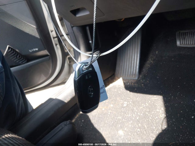 2019 Hyundai Veloster 2.0 Premium მანქანა იყიდება აუქციონზე, vin: KMHTG6AF5KU013851, აუქციონის ნომერი: 45890180